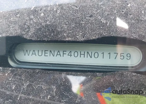 2017 Audi A4 2.0T Premium z USA, uszkodzony, nr VIN WAUENAF40HN011759